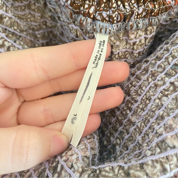 Anthropologie Smocked off the‎ shoulder Blouse - Picture 5 of 8